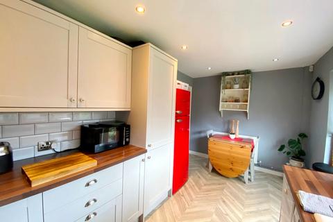 3 bedroom semi-detached house for sale, Neston Road, Bury BL8