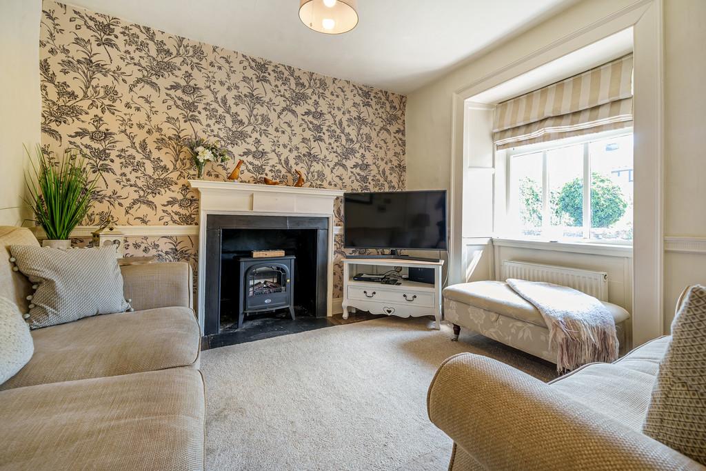 Lounge / Dining Room