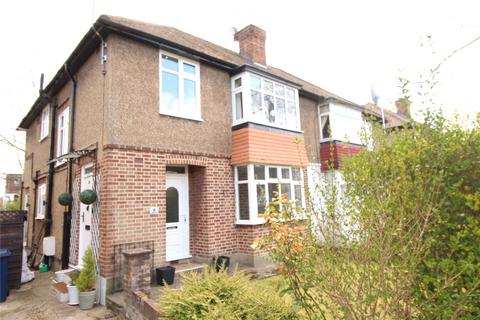 2 bedroom maisonette to rent, Windsor Road, Barnet, Hertfordshire, EN5