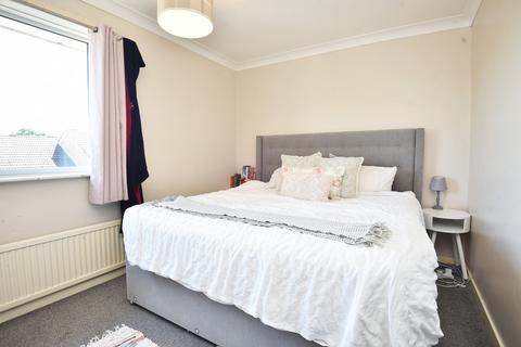 2 bedroom terraced house for sale, Stonebeck Avenue, Harrogate