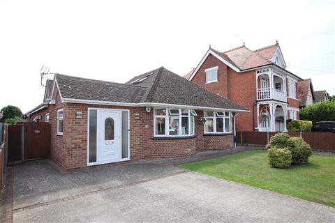 4 bedroom detached bungalow for sale, Arnold Road, Clacton on sea