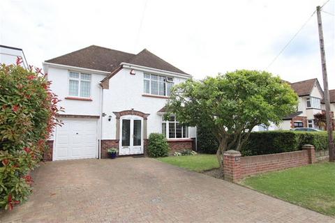3 bedroom detached house for sale, Boley Drive, Clacton on Sea