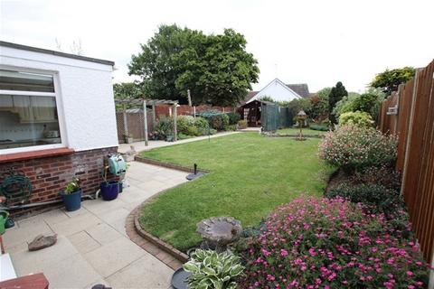 3 bedroom detached house for sale, Boley Drive, Clacton on Sea