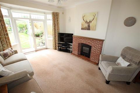 3 bedroom detached house for sale, Boley Drive, Clacton on Sea