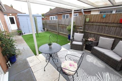 2 bedroom detached bungalow for sale, Boleyn Way, Clacton on Sea