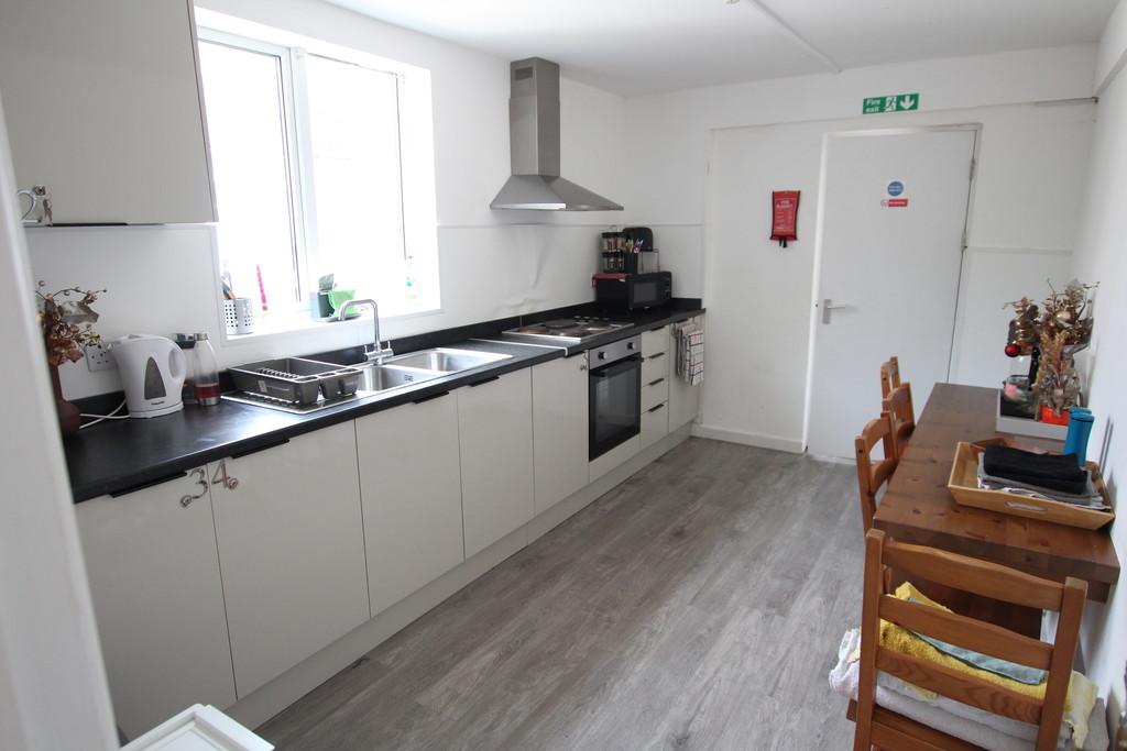 Communal Kitchen