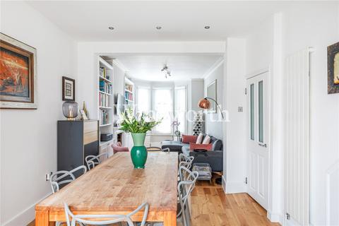 4 bedroom terraced house for sale, Clarendon Road, London, N15