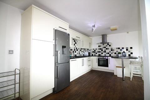 2 bedroom apartment to rent, Royal Plaza, 2 Westfield Terrace, Sheffield, S1 4GG