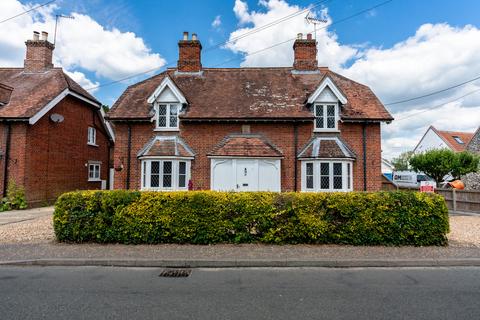 5 bedroom detached house for sale, Mundford