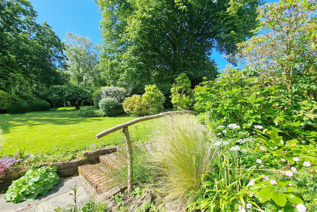 Crooked Cottage Garden 3