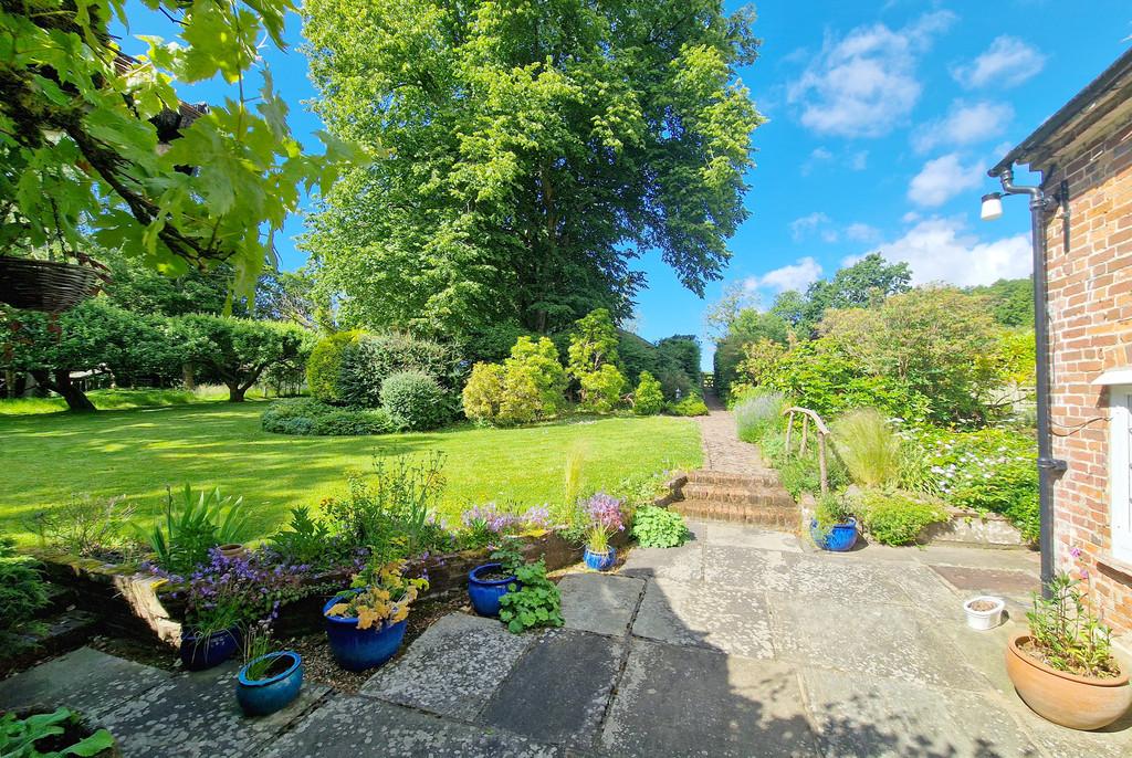 Crooked Cottage Garden 4