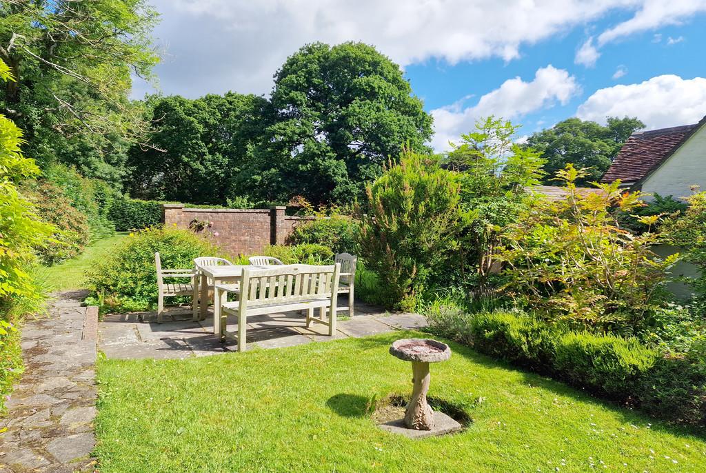 Crooked Cottage Garden 5