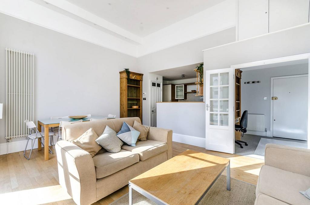 Earls Court Square, Earls Court... 1 bed flat to rent £3,445 pcm (£795 pw)