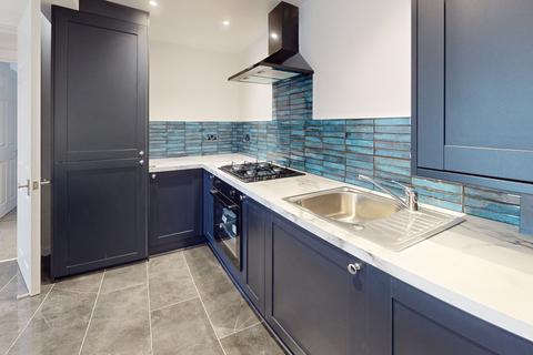 2 bedroom apartment to rent, High Street, Cheltenham