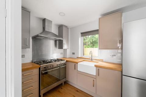 2 bedroom semi-detached house to rent, Joseph Scott Gardens, West Lothian EH52