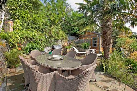 5 bedroom semi-detached house for sale, High Street, Padstow, Cornwall