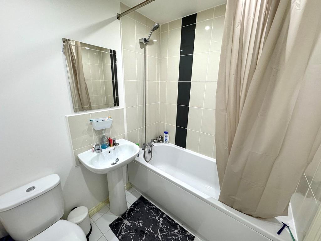 Upstairs Bathroom