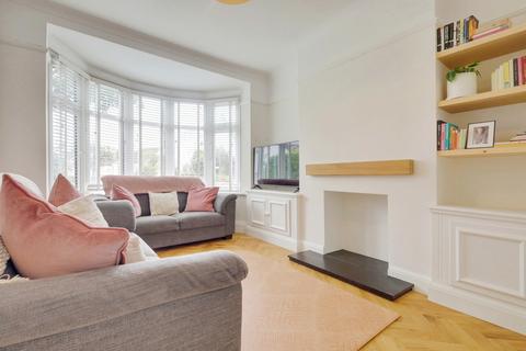 3 bedroom semi-detached house for sale, Eastwood Lane South, Westcliff-on-sea, SS0