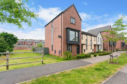 3 bedroom end of terrace house for sale, Gwern Catherine, Capel Llanilltern, Cardiff