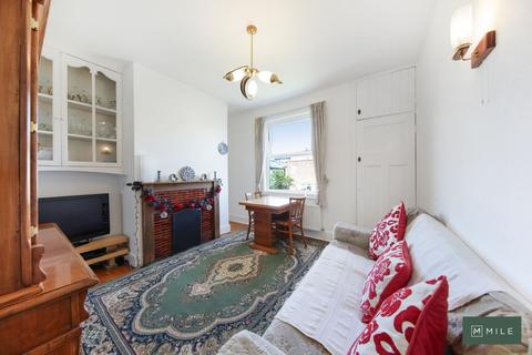 3 bedroom flat for sale, Odessa Road, London