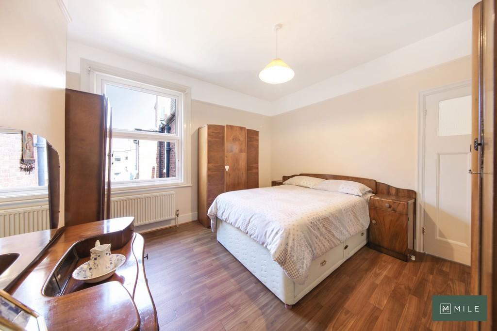 12 A Odessa Road - Rvdzc QNm Fylvlbj Zn MCs