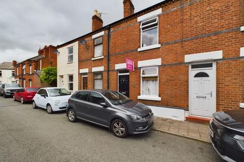 2 bedroom terraced house for sale, South Street, Chester
