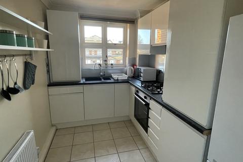 1 bedroom flat to rent, Southall, London UB2