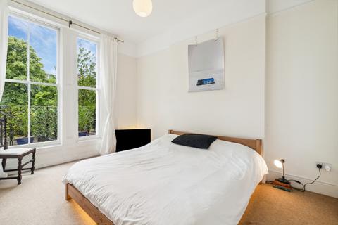 1 bedroom flat to rent, Elsham Road, London
