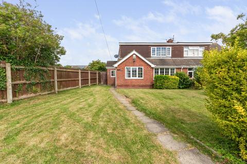 2 bedroom bungalow for sale, Foxhill, Wybers Wood, Grimsby, N.E Lincolnshire, DN37