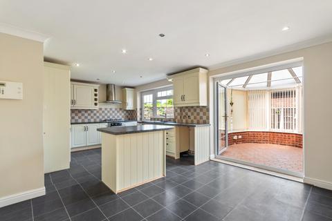 54 Foxhill, Grimsby, DN37 9QL