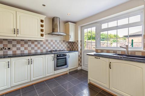 54 Foxhill, Grimsby, DN37 9QL