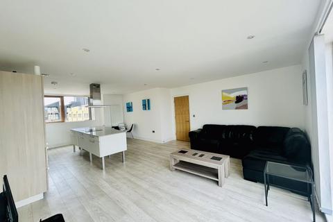 2 bedroom apartment to rent, Empire Way, Cardiff