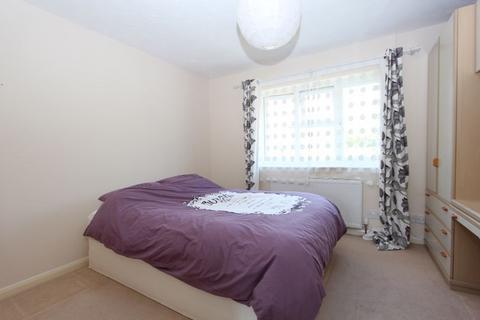 2 bedroom terraced house to rent, Walker Gardens, Southampton