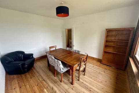 2 bedroom apartment to rent, Lower Street, Haslemere