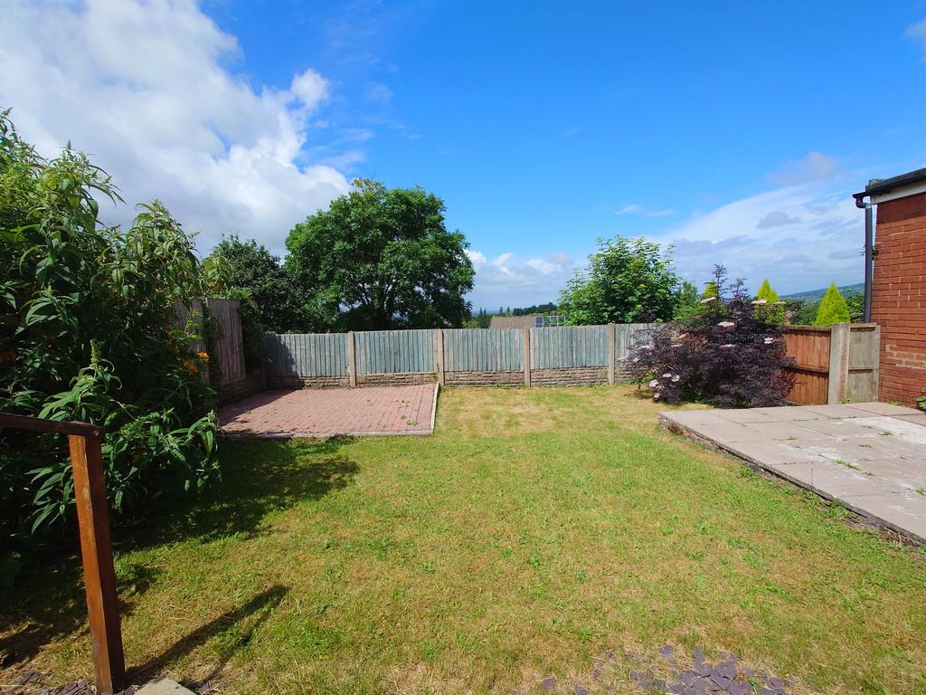 Lynn Avenue, Talke, StokeonTrent 2 bed semidetached bungalow for sale £179,950