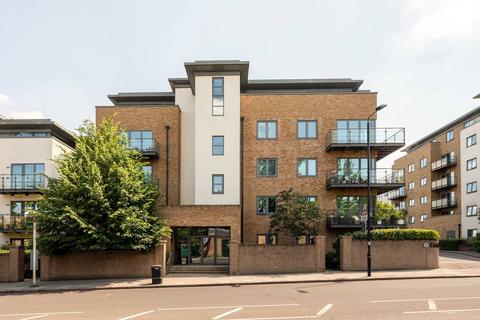 1 bedroom flat to rent, Roehampton Lane, Roehampton, London, SW15