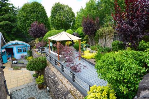 2 Chestnut Drive, Abergavenny, NP7 5JZ
