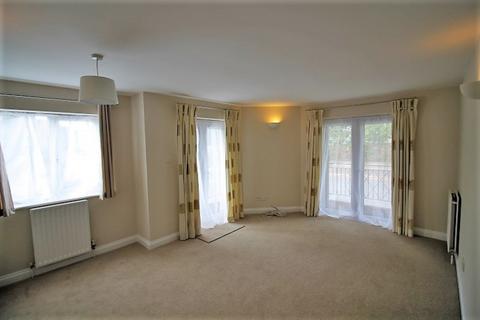 2 bedroom apartment to rent, Coney Court, Exeter EX2