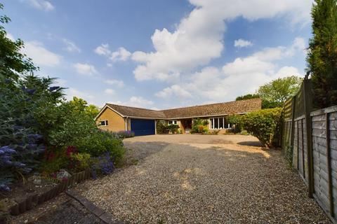 4 bedroom bungalow for sale, Church Road, Beyton