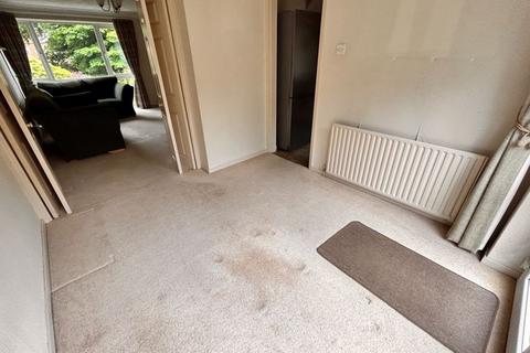 557 Chester Road, Sutton Coldfield, B73 5HU