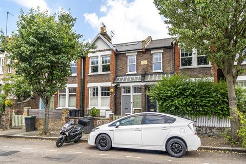 4 bedroom apartment for sale, Vartry Road, London N15