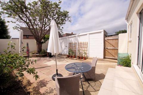 3 bedroom semi-detached house for sale, Carberry Drive, Fareham PO16