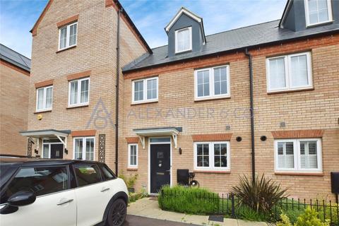 4 bedroom terraced house to rent, Bicester OX26