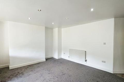 2 bedroom apartment to rent, Wordsworth avenue, Roath