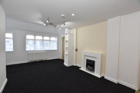 2 bedroom apartment to rent, Orwell Road, Clacton-on-Sea