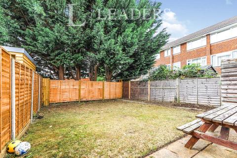 1 bedroom in a house share to rent, Queens Drive, Guildford