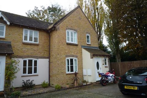 2 bedroom semi-detached house to rent, Tanbridge Park, Horsham