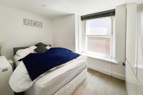 1 bedroom apartment to rent, Windsor Court