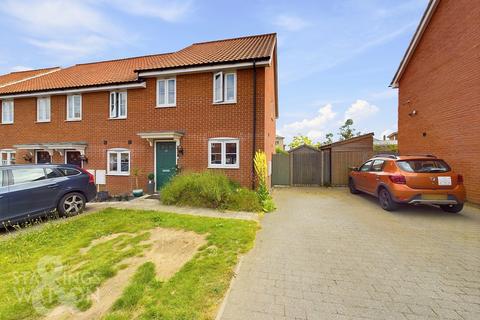 2 bedroom end of terrace house for sale, Oak Avenue, Loddon, Norwich