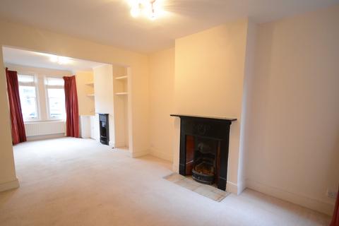 3 bedroom terraced house to rent, Rectory Road, Caversham